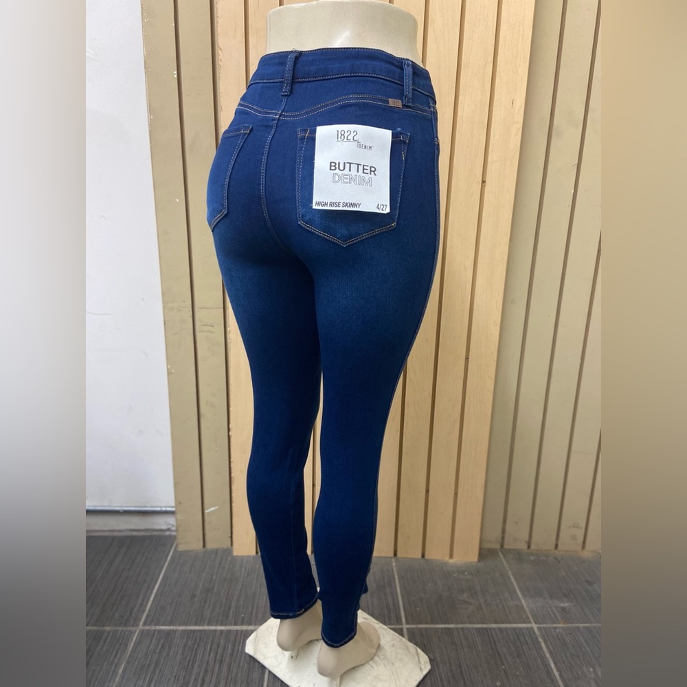 1822 NEW High Rise Butter Skinny Denim - Picture 2 of 7